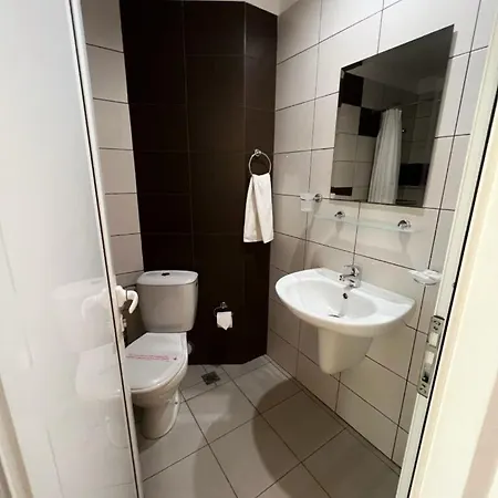 кристал Otel
